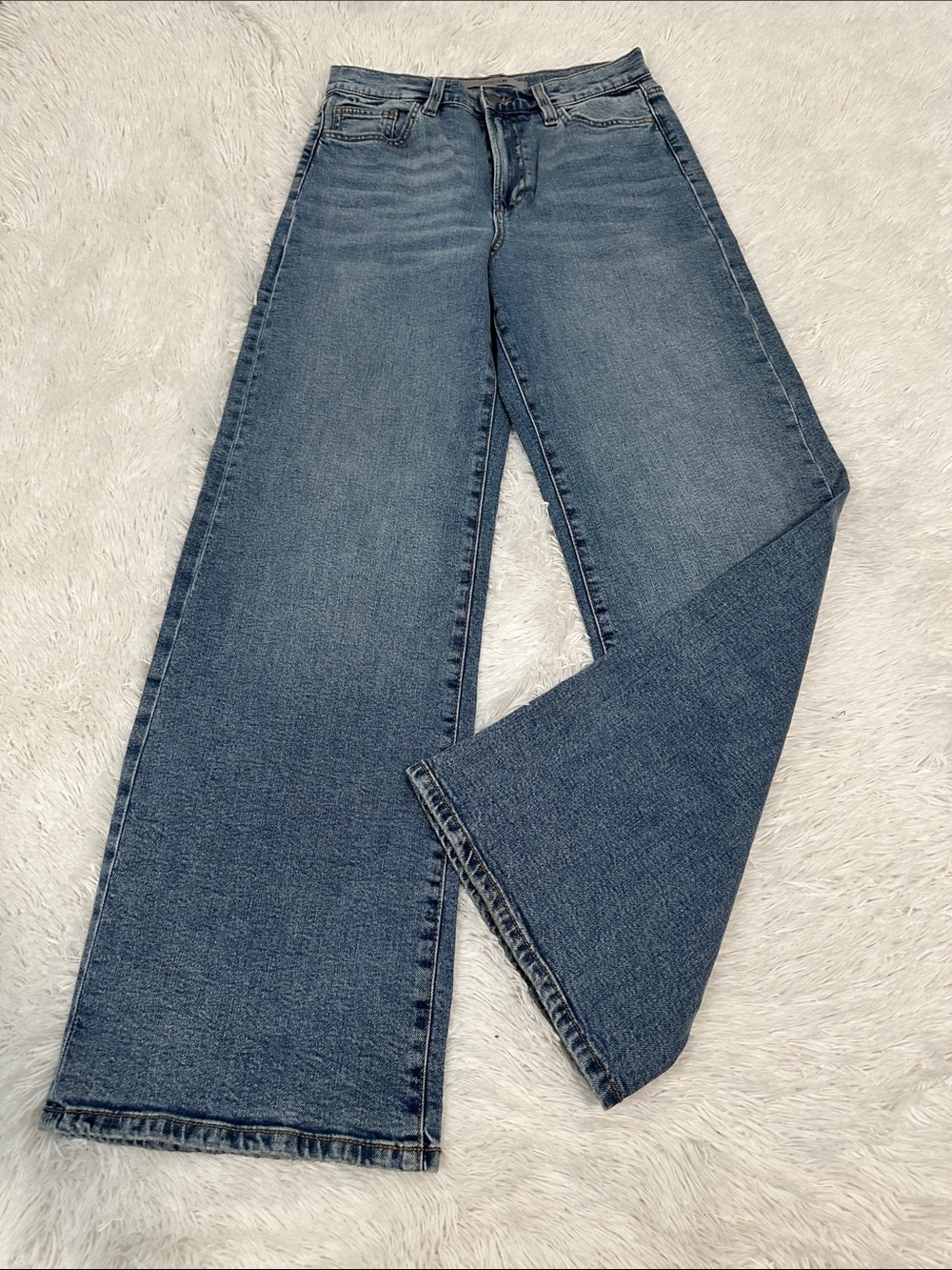 🌴 Joe’s Wide Leg High Rise Jeans